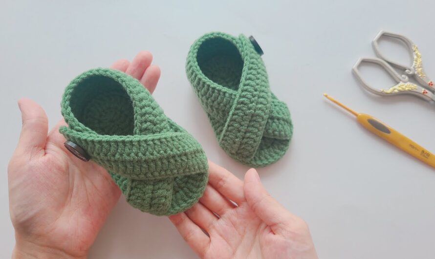 CROCHET BABY SANDALS TO MAKE AS GIFT