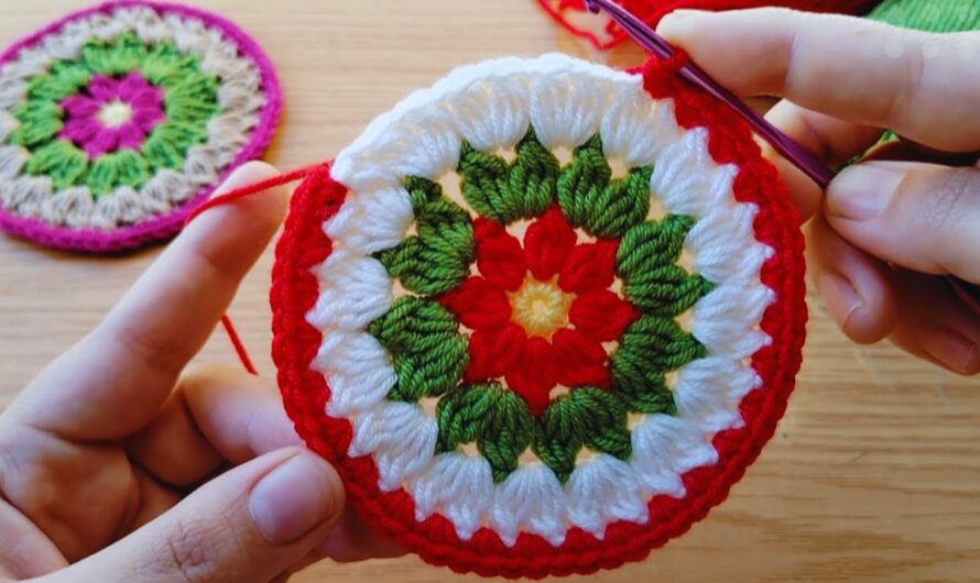 🎄 10-Minute Christmas Crochet Coaster! Easy & Beautiful Holiday DIY